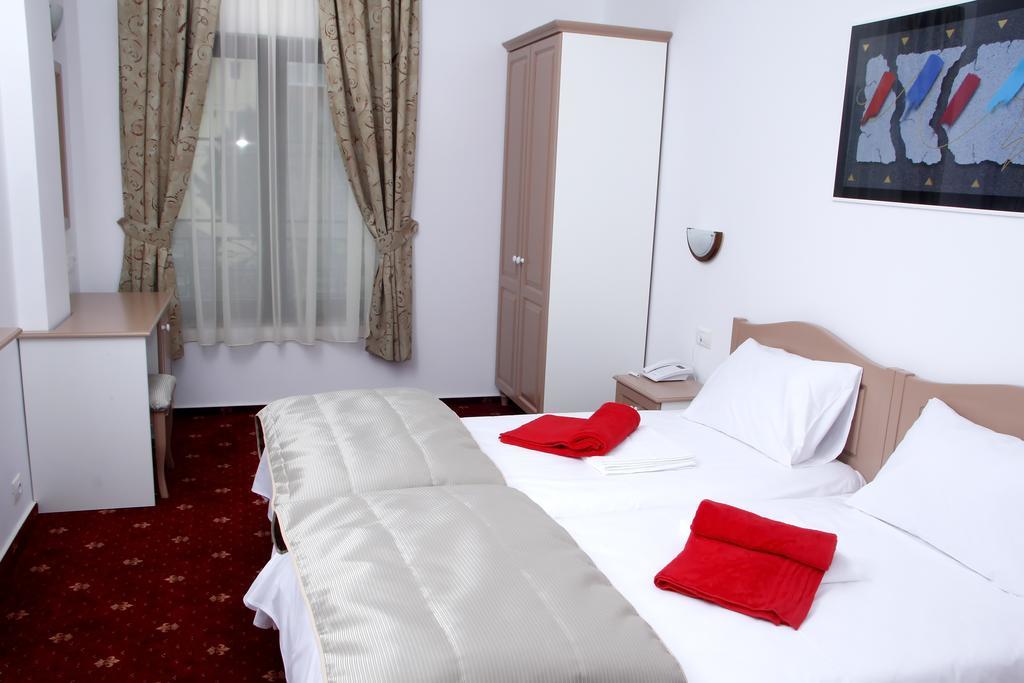 Hotel Exclusiv Timisoara Room photo