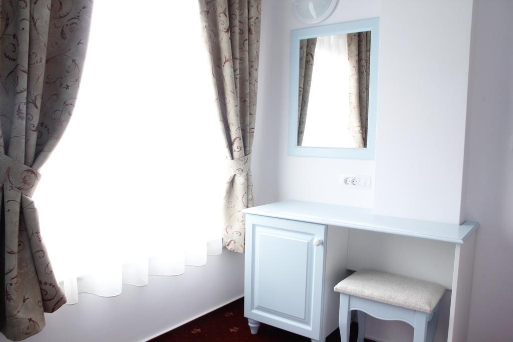 Hotel Exclusiv Timisoara Room photo